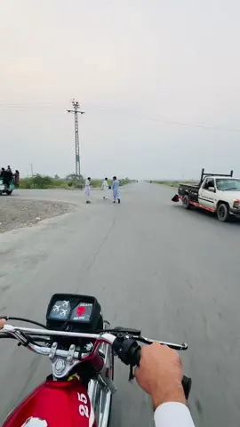 🦅✈️✈️🦅✈️ #tiktokdeamunfreezmyaccountvidoes🥺🥺 #پشتون_تاجیک_هزاره_ازبک_زنده_باد🇦🇫 #tiktokforyouviralpeshawar #tiktokteamplzzzunfreezmyacoount🥺🥺 #125peshawari 