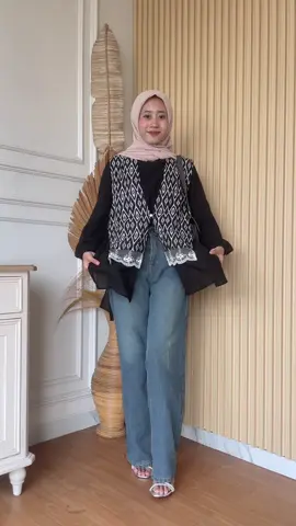 Cakep banget sih outer batik satu ini😍 #outerbatik #outer #vestbatik #atasanwanita 
