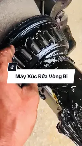 Khó mấy cũng xong thôi các bác thợ nhỉ 😁 #mayvesinh #vongbi #suachua #cuuhogiaothong #thosuachuaoto 