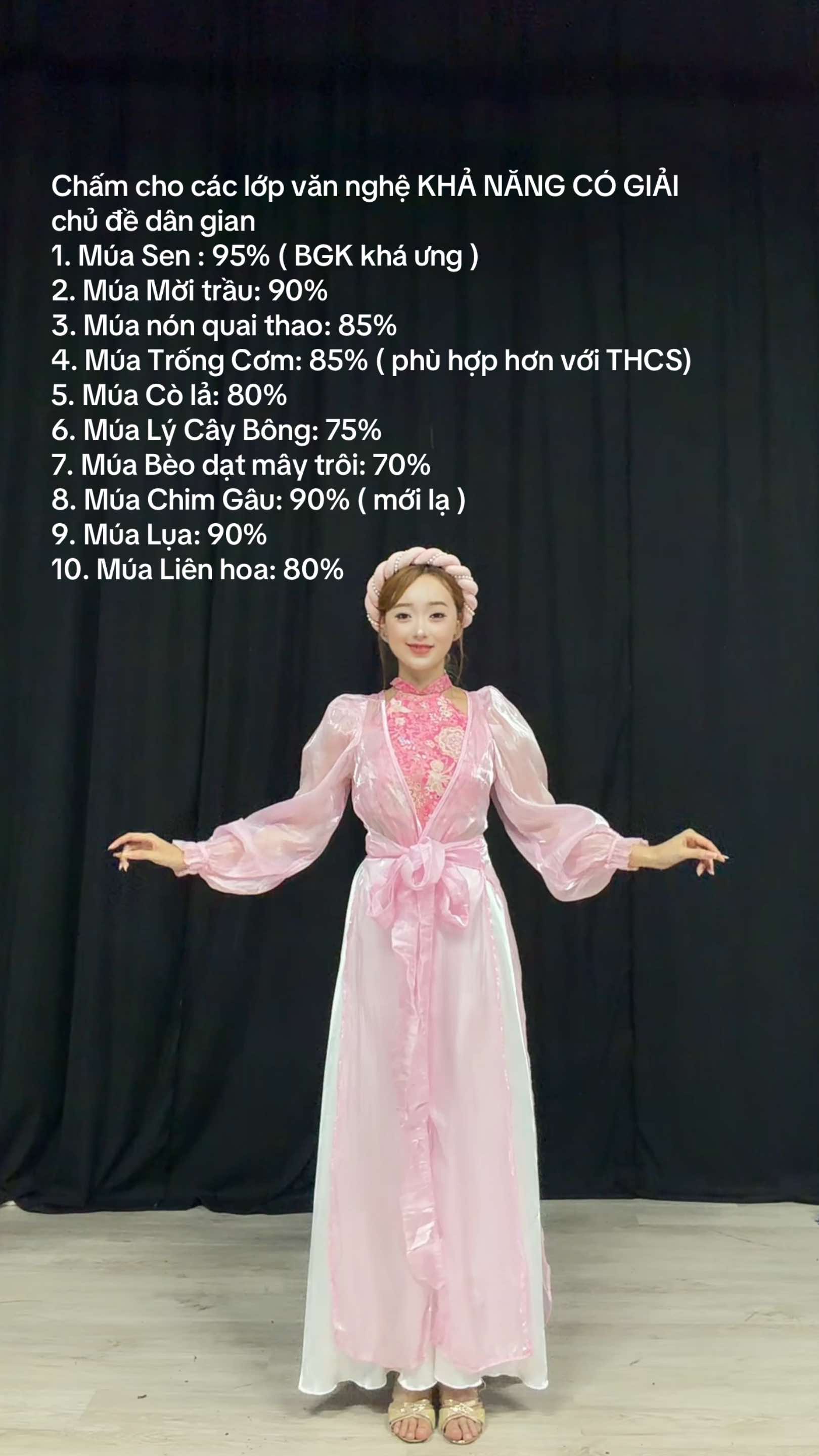 Thế thì nhiều lớp mới chan nhau việc chọn bài ấy =)) #viraltiktok #trangphucmua #trangphucbieudien #vannghe #chothuetrangphuc 