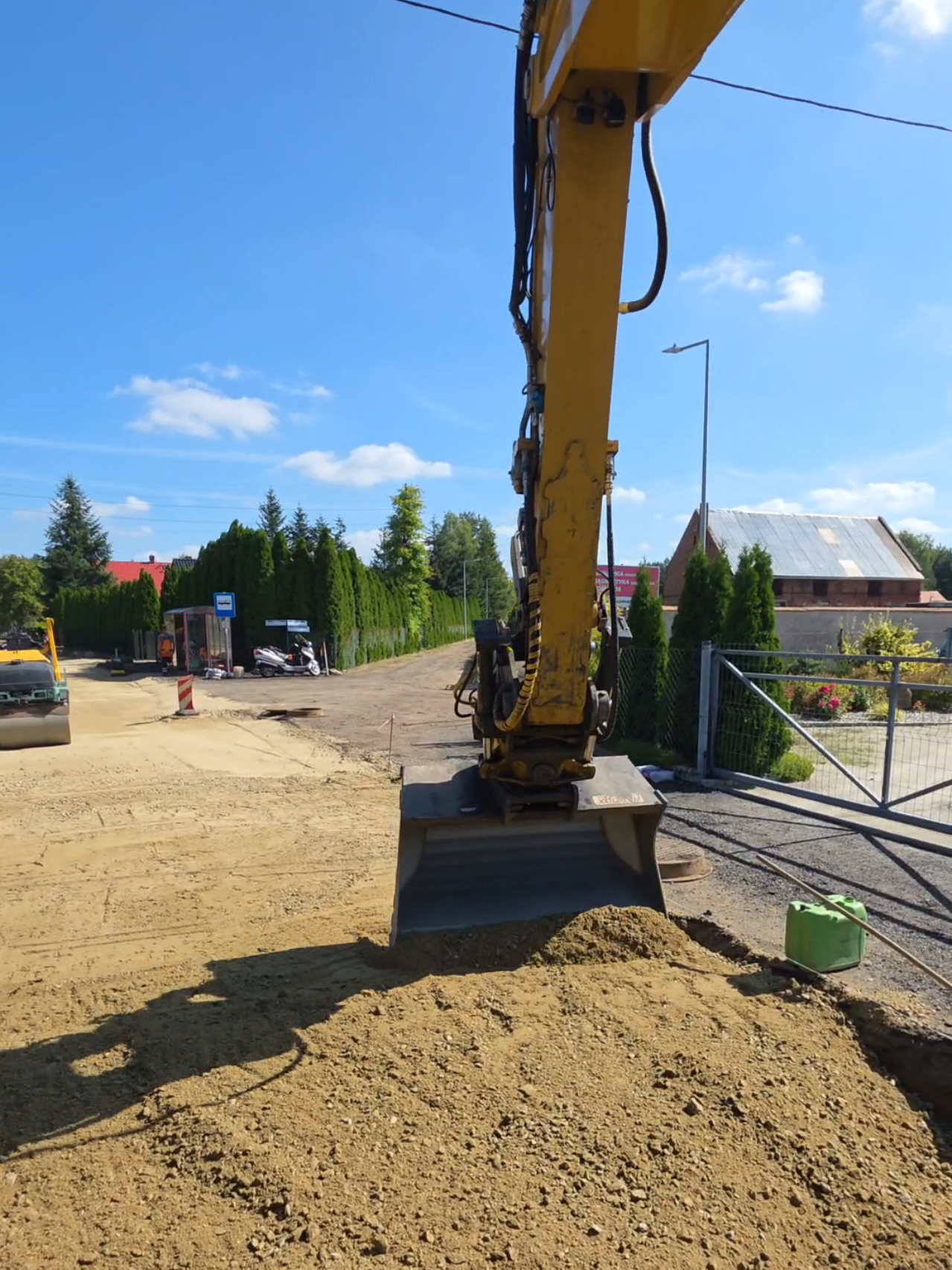 🎥 #caterpillar #excavator #operator #rototilt #work 