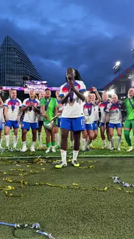Top 10 most loved female England players in 2026. #LaurenJames #MaryEarps #MichelleAgyemang #AlessiaRusso #ChloeKelly 