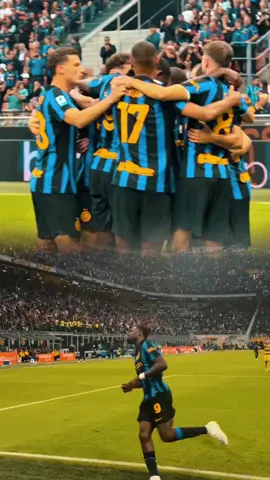 è uno spettacolo vedervi giocare Fine primo tempo Inter 3 Parma 0 #6dicampionato #internazionalemilano🔵⚫🔵⚫ #interparma #stadiosansiro😍😍😍 