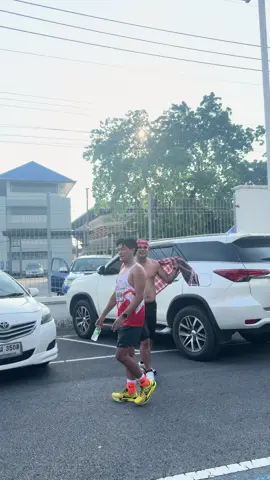 เนินก็ไม่ เขากไม่ แต่ก็ยังพัง 