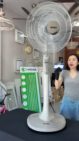Các bác ơi nay mẫu quạt cây sen cô đang được trợ giá cao giảm kịch sàn quạt mát gió êm chắc chắn thế này ngại gì không chốt các bác #quatcaydungcaocap #quatcaysenko 