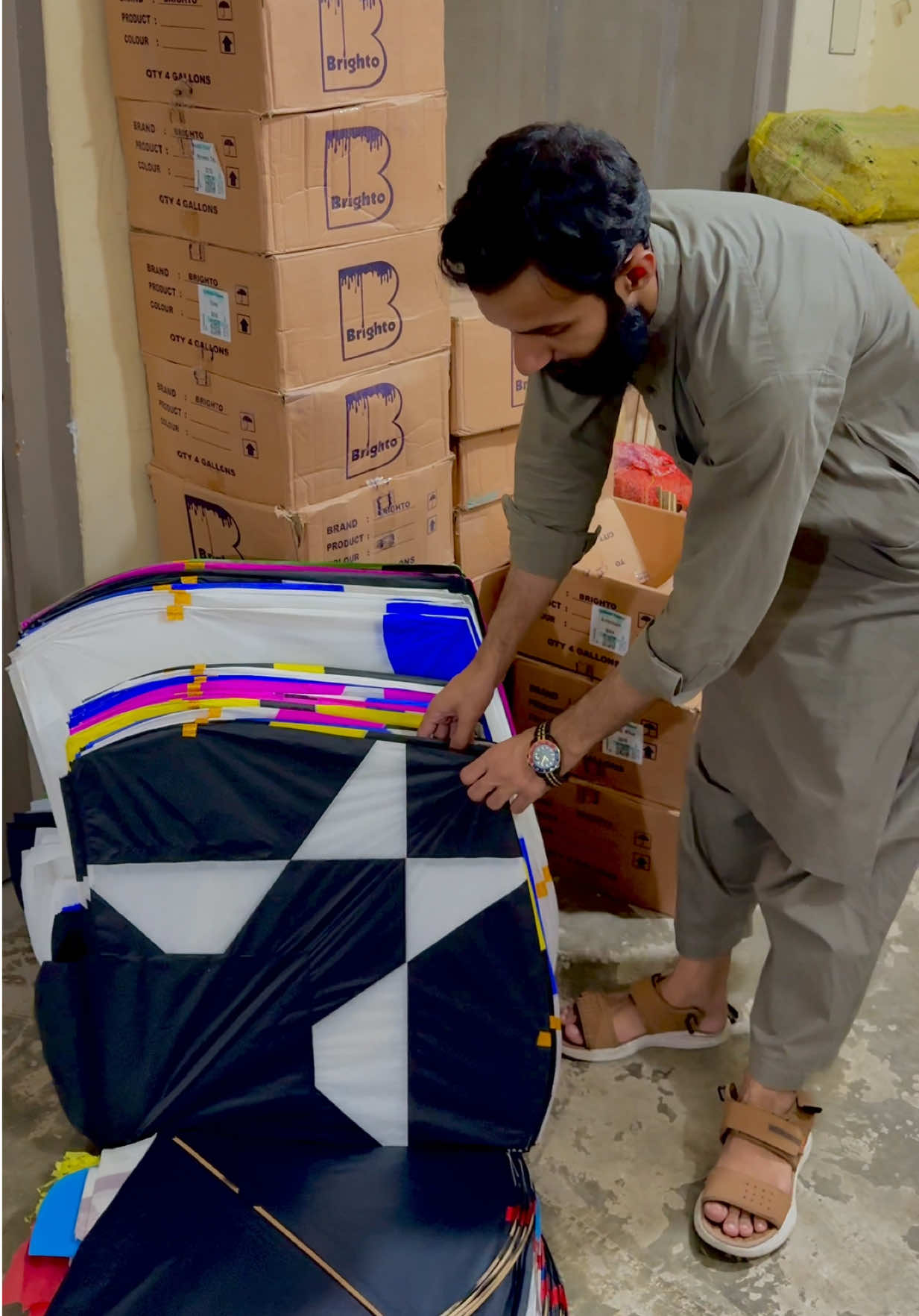 Vip packing for lahore basant 2027🪁🔥❤️#foryou #malikkitehouseharipur #basant2027comingsoon #unfrezzmyaccount #trending 