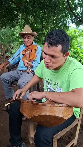 el ausente 