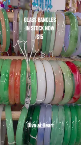 GLASS BANGLES IN STOCK! #glassbangles #jewelry #SmallBusiness #bayarea #divaatheart 