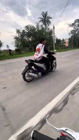 Rolling with my buddy🔥🔥#indoconcept🇮🇩 #icphboholzone🇲🇨🇵🇭 #fypシ゚viral 