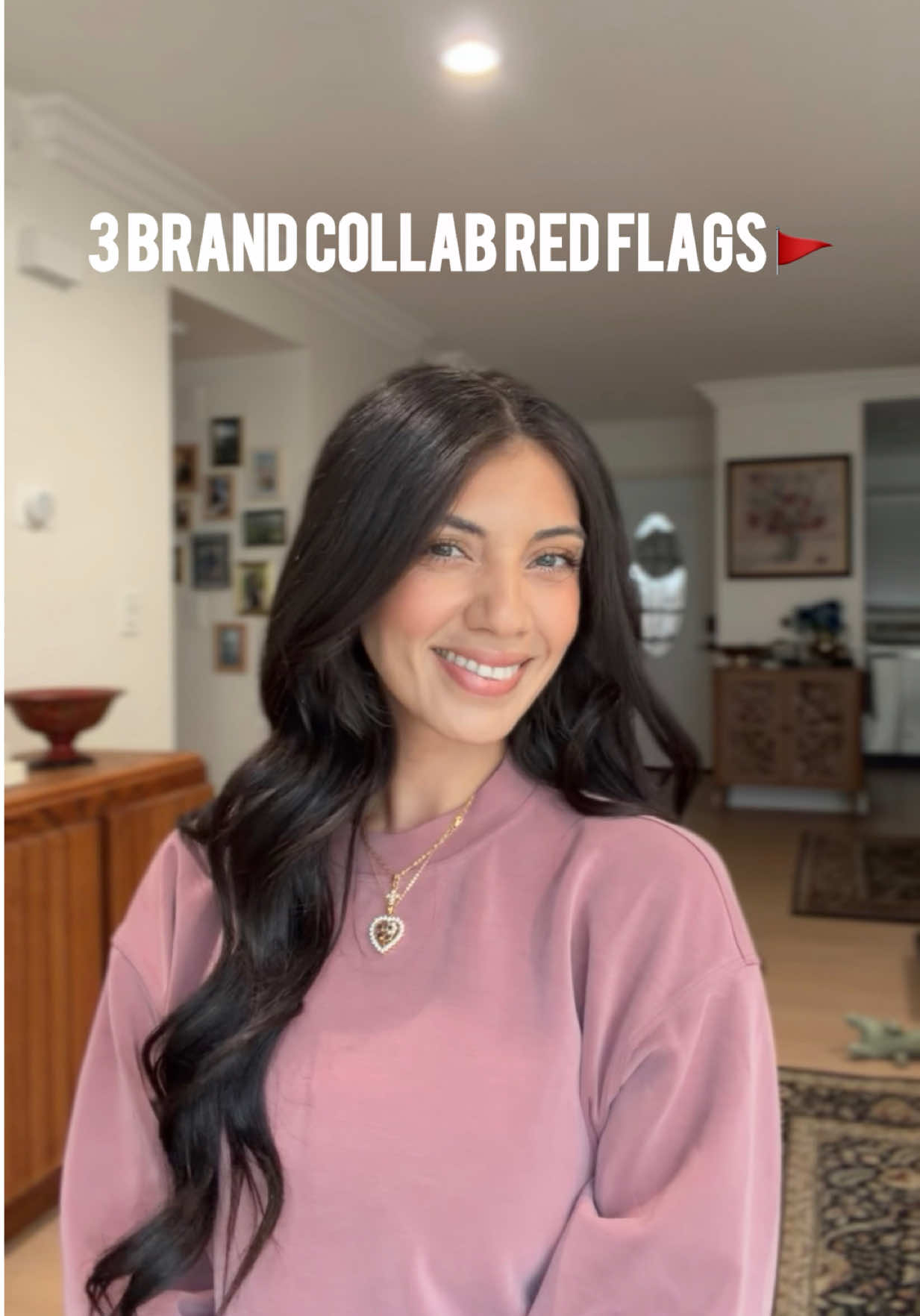 3 brand collaboration red flags to watch out for 🚩 If you’re starting your UGC creator journey and receiving emails from brands, don’t say yes to every opportunity that lands in your inbox! I’ve received a few questionable collaboration emails myself and these are three things I always check before agreeing to work with a brand Save this for the next time a brand reaches out! 🤎 #ugccreator #brandcollaboration #ugctips #contentcreatortips #ugccommunity 