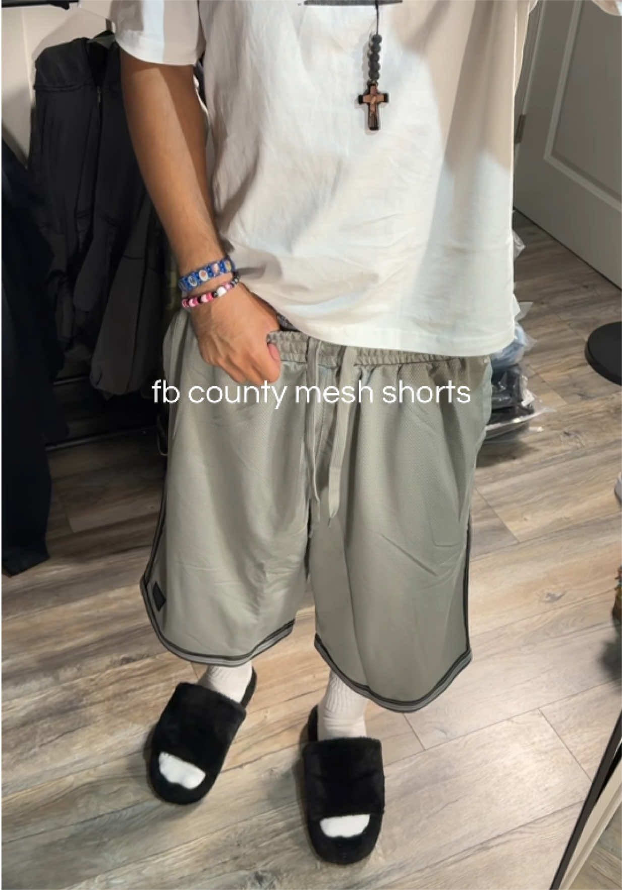 these naturally baggy so go true to size 🔥 (5’10 165 L) @FB County #baggyshorts #basketballshorts #hooper #streetwear #fashioninspo 