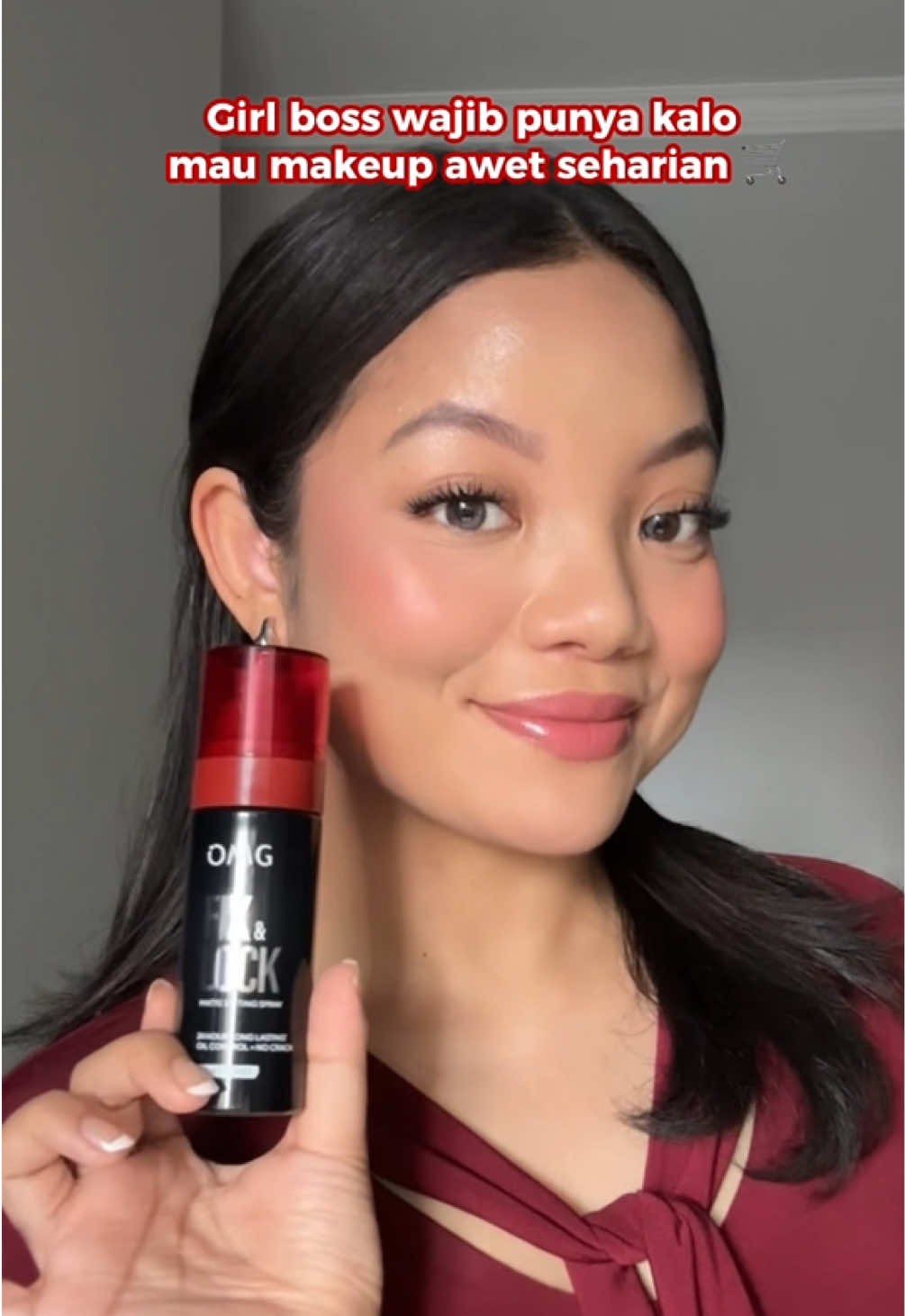 Makeup awet seharian karena dikunci pake setting spray OMG😍 #omgbeauty #settingsprayomg #makeuptips 