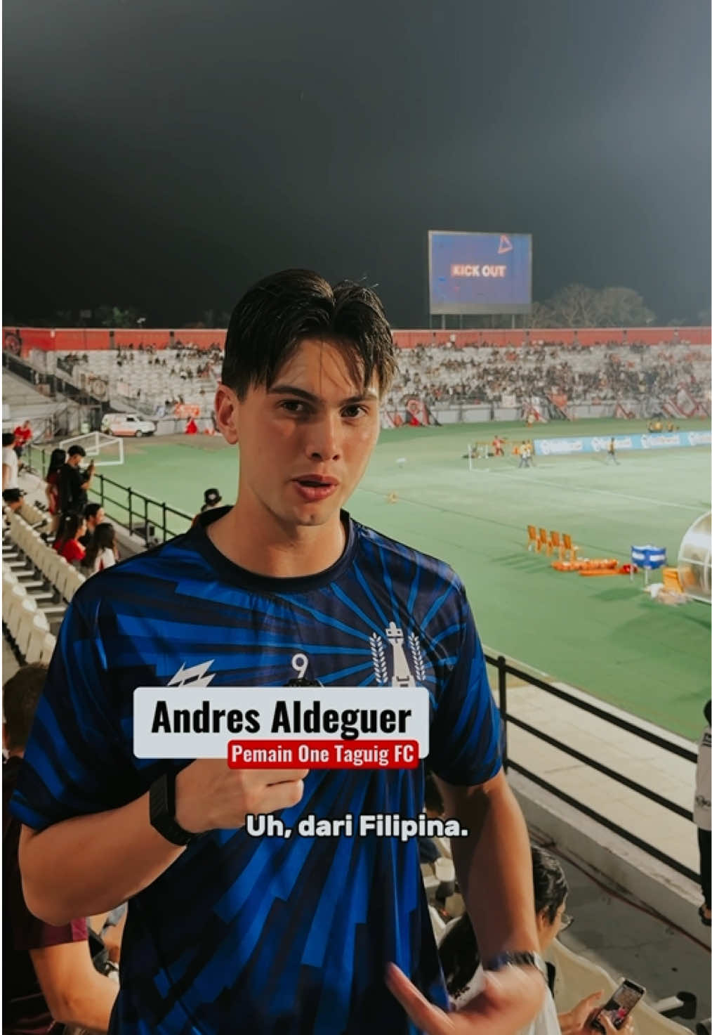 Andres Aldeguer, pemain One Taguig FC, menyempatkan diri menonton laga Bali United vs Persijap Jepara akhir pekan lalu. Aldeguer terpukau dengan ramainya suporter yang memenuhi Stadion Dipta. See you again, Aldeguer 👋 #BaliUnited #OneBaliOneBaliUnited 