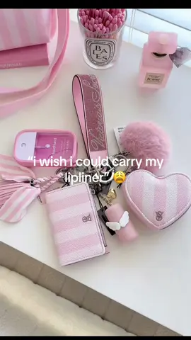 this is a game changer for lip liners 🎀 #lipliner #viral #relatablebeauty #liplinerkeychain #liplinerholder  