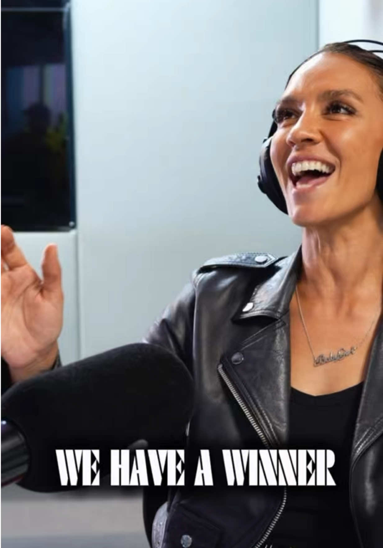 🚨🕵️‍♂️ WE HAVE A WINNER, KZN! 🎉💰 A MASSIVE congratulations to Tash, who officially FOUND the East Coast Radio Fugitive outside Newcastle Mall and WON herself R15 000! 📍🙌🔥 After a road trip packed with cryptic clues, twists and turns, Tash managed to connect the dots, crack the code and track down our East Coast Radio Fugitive! 🔍🚗💨 Tash, YOU ABSOLUTELY NAILED IT! 🥳👏 Newcastle, what an EPIC winning moment! 💛 #AreYouTheECRFugitive