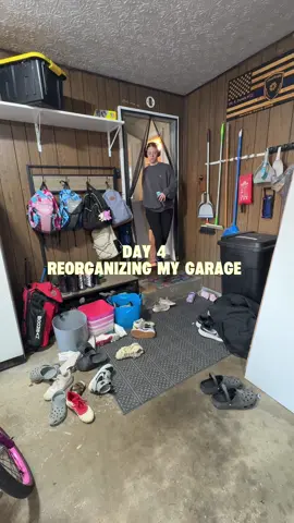 Feels so good to have this one done 🙌 #garagecleanout 