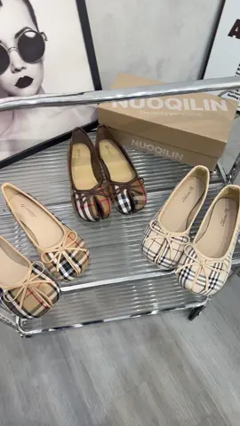 Một siêu phẩm #samshoes các nàng nhặt size thoải mái giá tốt nha #ninhhieptattantat 