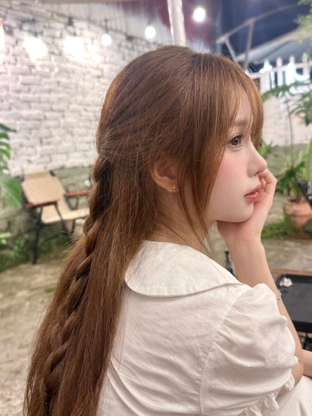 anh nhìn em lâu thêm một chút #anhthu#xuh#tiktok#trend#viral 