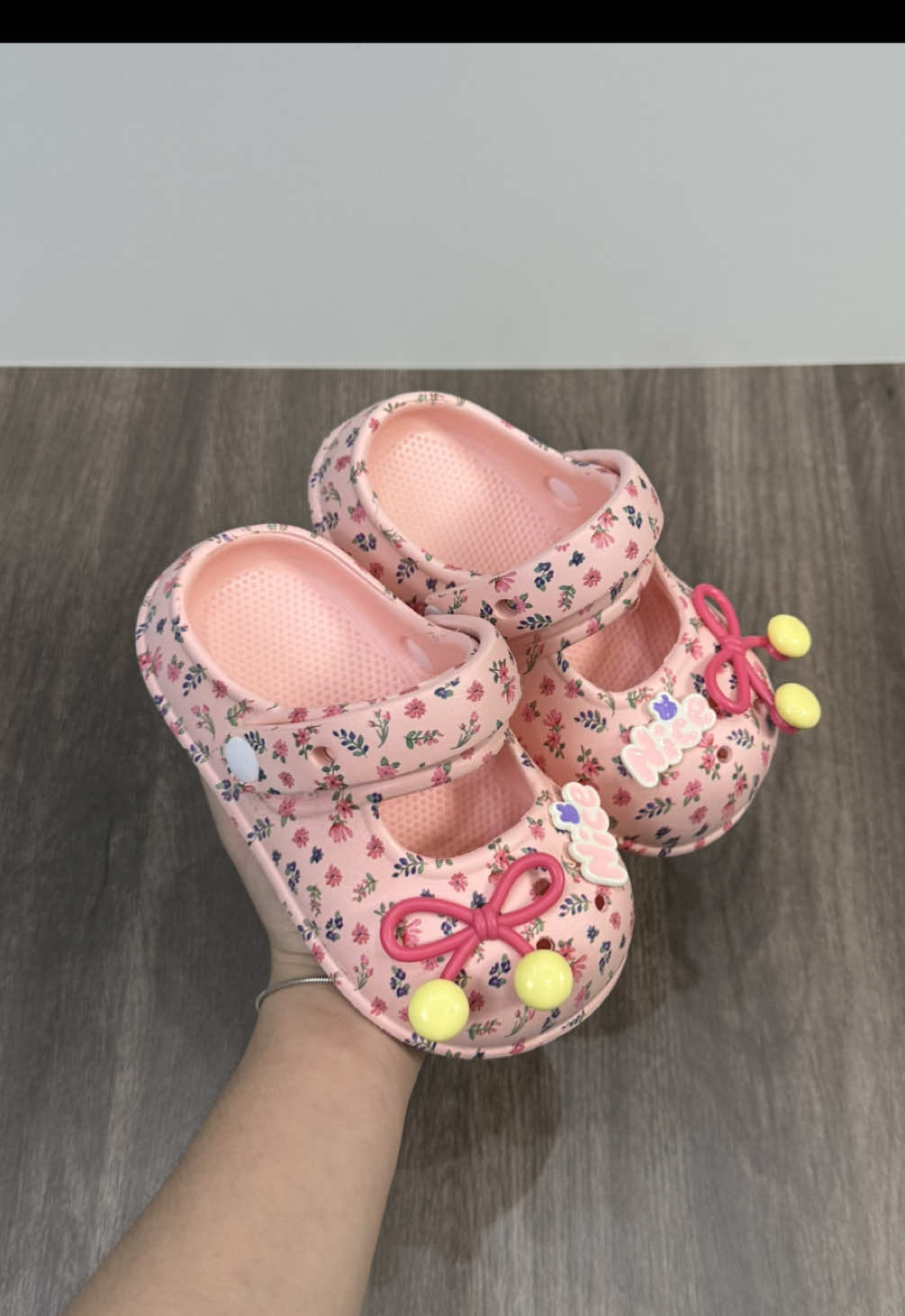 Dép sục gấu nơ cho bé gái#xuhuong #4feetkids #depsuc 
