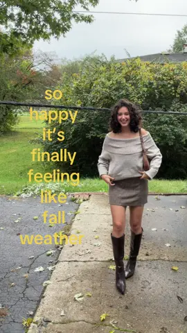 lil fall fit check #falloutfits #sarahi #fallaesthetic #autumn 