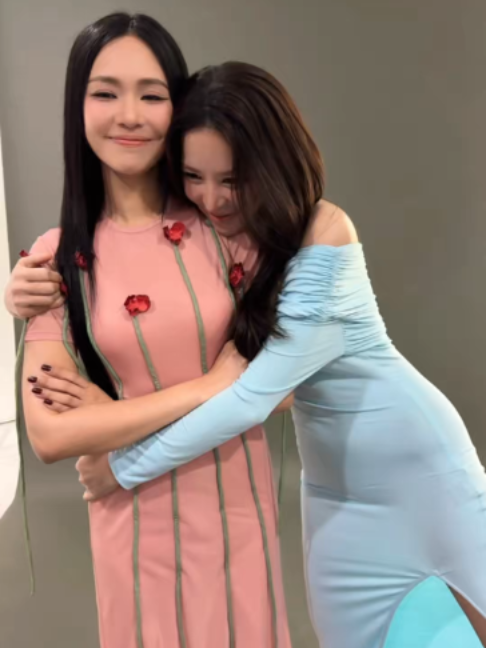โอ้ยพรุ่งนี้วันจันทร์ .. หมวดภีมมากอดเค้าเลย 🥺 #PuinoonBint #KhomKhlangTheSeries #ข่มขลัง #KAZZMAGAZINE