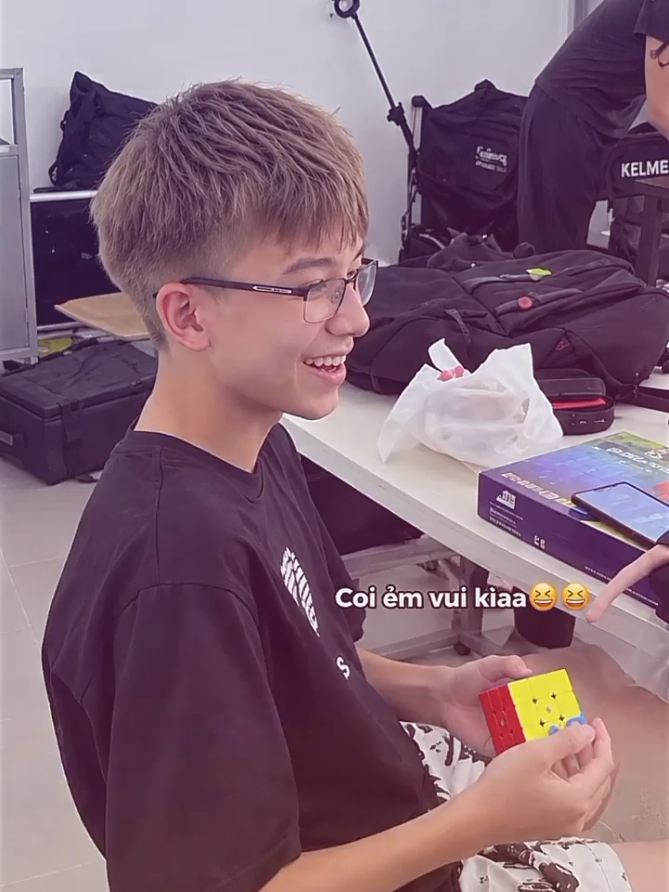 : cười 