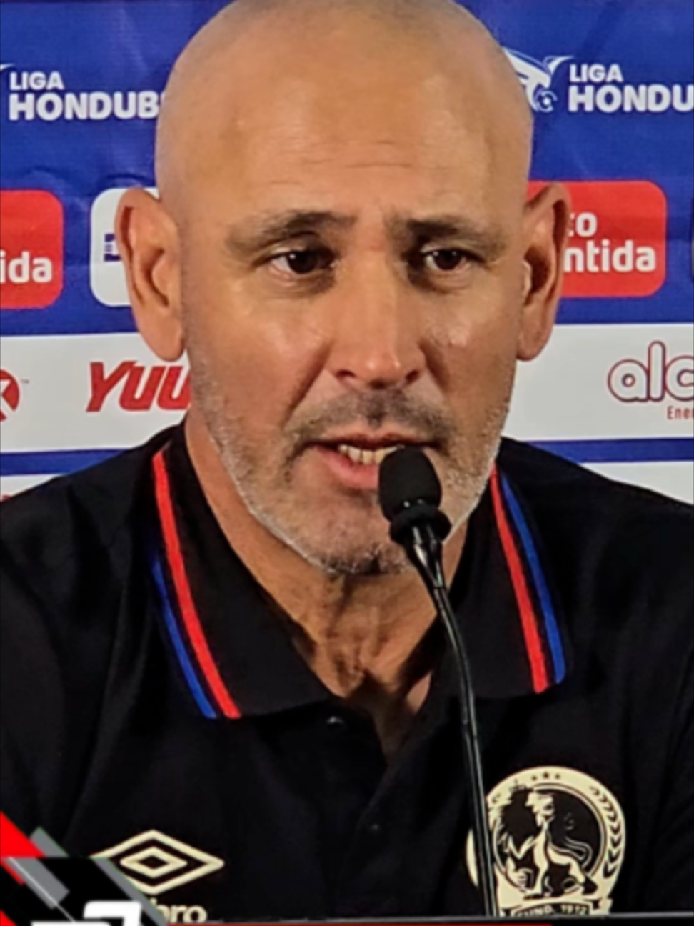 Eduardo Espinel se siente “amateur” por falta de criterios arbitrales y sorprendió al decir “a lo mejor me voy” #Olimpia#RealEspaña#EduardoEspinel#LigaNacional#MiPasionhn