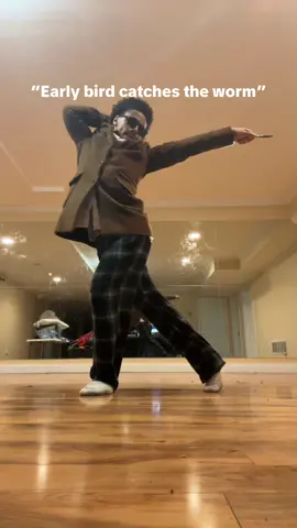 “Early bird catches the worm” #funny #vines #relatable #comedy #viral 