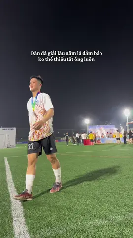 Ko có họ đâu cho đá #hungcoban #trungtambongdagogoal #gogoalcuchi #bongda #tatongchan 
