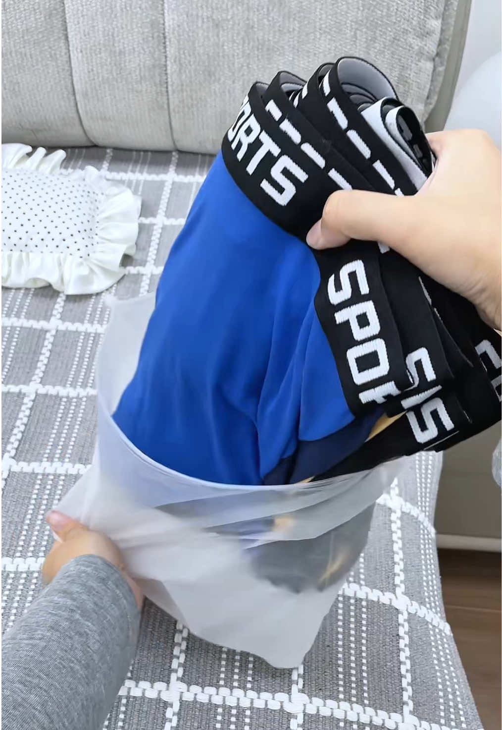 Take advantage of this great price and replace your boyfriend's old, stinky, stuffy underwear!🤮🤮❤️❤️#TikTokShopBlackFriday #discoveryourgift #TikTokShopFallDealsForYou #underwear #popular 
