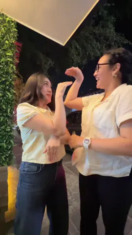 Diajakin joget tiktok 😭 @kacipa_ #jenajen #ngamen 