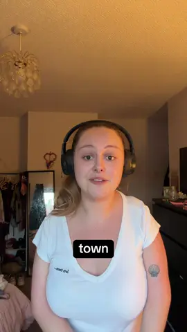 everyone wants to live in manchester, i dare you live is moss side  #comedy #ukcomedy #comedyskit #skit #manchester 