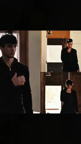 damon salvatore tutorial ia how to look like damon salvatore Wanna make that trending Damon Salvatore AI trend everyone’s sharing? 🧛‍♂️ I’ll show you every step. It’s really simple. ✨ vampire look damon salvatore tutorial ai video vampires diaries how to do damon trend ai marlon and sadie mckenna halloween so how do i look vampire diaries how to do damon salvatore hair ilook like her damon salvatore tutorial vampire looks vampire diaries marlon and sadie mckenna #DamonSalvatoreTemplate #VampireDiaries #DamonSalvatoreTemplate #PixVerse #PixVerseCreators 