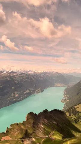 Hiking in Switzerland  #switzerland #mountain #Hiking #hikinginseitzerland #brienzerrothorn 