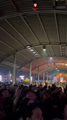lorong synchronize ini lagi yang selaluuuu rameeee walaupun soundnya kureng si jujur  #konser #youngenland 