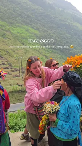 Some of the sweetest smiles you’ll meet on the Ha Giang Loop. 🤍😊 It’s the little moments and lovely people that make this journey so special. #HaGiangLoop #HaGiang #Vietnam #LocalLife