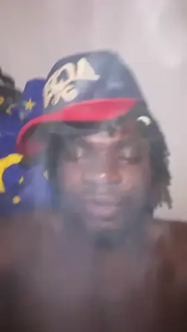 If u no Dey smoke, no think say ppl way Dey smoke no get sense 🫴😒##fypシ゚viral 