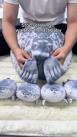 This plush has such a fun little concept. #sealplush #plushies #stuffedanimal #sealplushies #plushtoy 