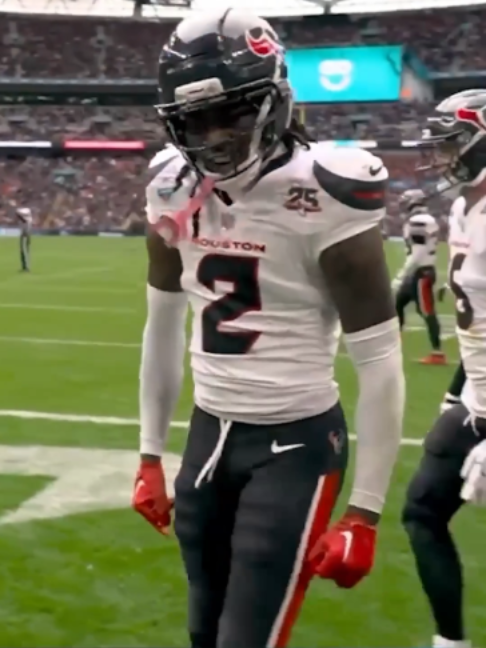 Snatched, gimme that! #houstontexans #nfl #football #interception #houston