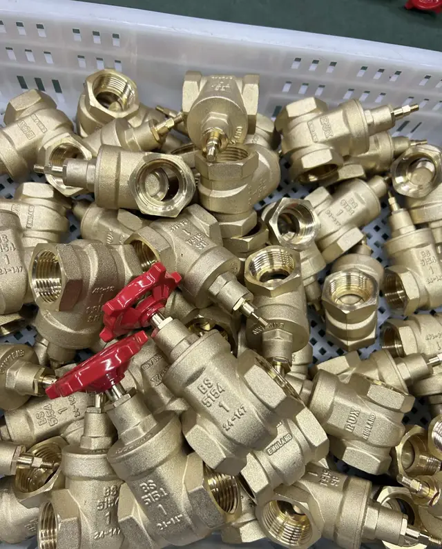 #BrassFittings #PlumbingValves #BrassFaucet #BrassTap #HardwareWholesale  We supply brass plumbing fittings & valves for wholesale. Various sizes available. DM me for catalog and price list.