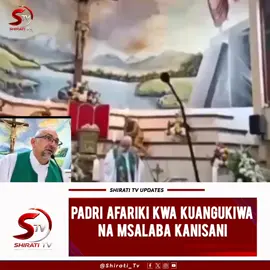 TAHADHARI MAUDHUI YA KUOGOFYA! PADRE AFARIKI BAADA YA KUANGUKIWA NA MSALABA MKUBWA KANISANI Padre Patricio Alfredo Sánchez Molinari amefariki dunia nchini Ecuador baada ya msalaba mkubwa kuanguka na kumwangukia akiwa katikati ya ibada kanisani. Tukio hilo lilitokea wakati Padre Patricio akihudumu kama paroko wa Kanisa la Perpetuo Socorro, katika eneo la Vicaría Centro, jijini Guayaquil, ambapo tukio hilo lilinaswa kupitia matangazo ya moja kwa moja. Kwa mujibu wa taarifa kutoka Kanisa Katoliki, Jimbo Kuu la Guayaquil limetuma salamu za pole kwa familia, ndugu wa shirika la Redemptorist pamoja na marafiki wa Padre huyo, huku likiwaalika waumini kuungana katika sala kwa ajili ya mapumziko ya milele ya roho yake. Taarifa hiyo ya rambirambi ilitolewa Oktoba 17, 2026, na Kardinali Luis Cabrera Herrera, Askofu Mkuu wa Guayaquil.