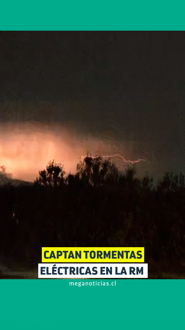 La tarde-noche de este domingo, diversas comunas de la Región Metropolitana han comenzado a registrar tormentas eléctricas, la primera parte del sistema frontal que se hará sentir con más fuerza en los próximos días.