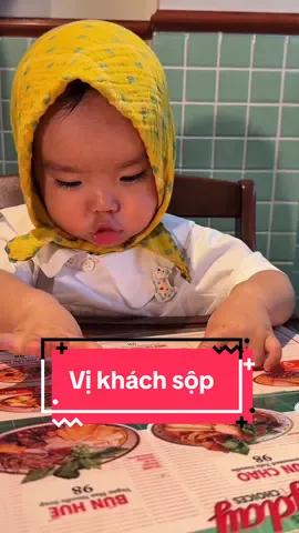 Người đâu… #khách sộp tới.  Ra tiếp chỉ ngay … 😂😂😂 #khachsộp #chanchannoodle2 