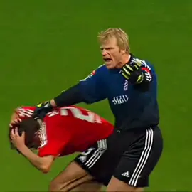 🔥 OLIVER KAHN — THE GOALKEEPER WHO MADE STRIKERS FEAR HIM! 🥶🧤 #fyp #viral #football #viralvideo #FoRyou 