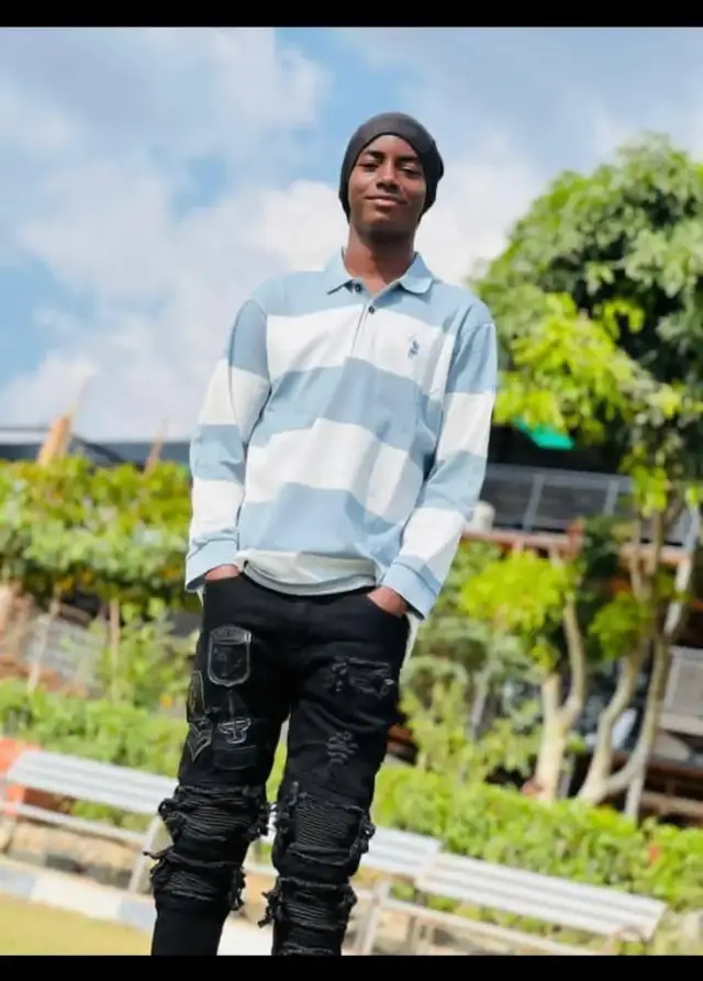 jus can't think straight 😭😭 ur a good friend to me u never looked for trouble 😫😫 😭😭😭😭😭😭😭😭😭😭😭simanyi nae may the angels receive u happily buh u have left un curable wounds on my heart that won't heal u will always be my friend thou ur no more RIP 😱😭😫@RAMA WANGE  bye bye 💔💔👋👋👋🫴