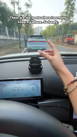 Car navigation mount, multi-functional car mount, 360 degree rotatable and adhesive #phoneholder #navigation #carmount #carphoneholder #brackets 