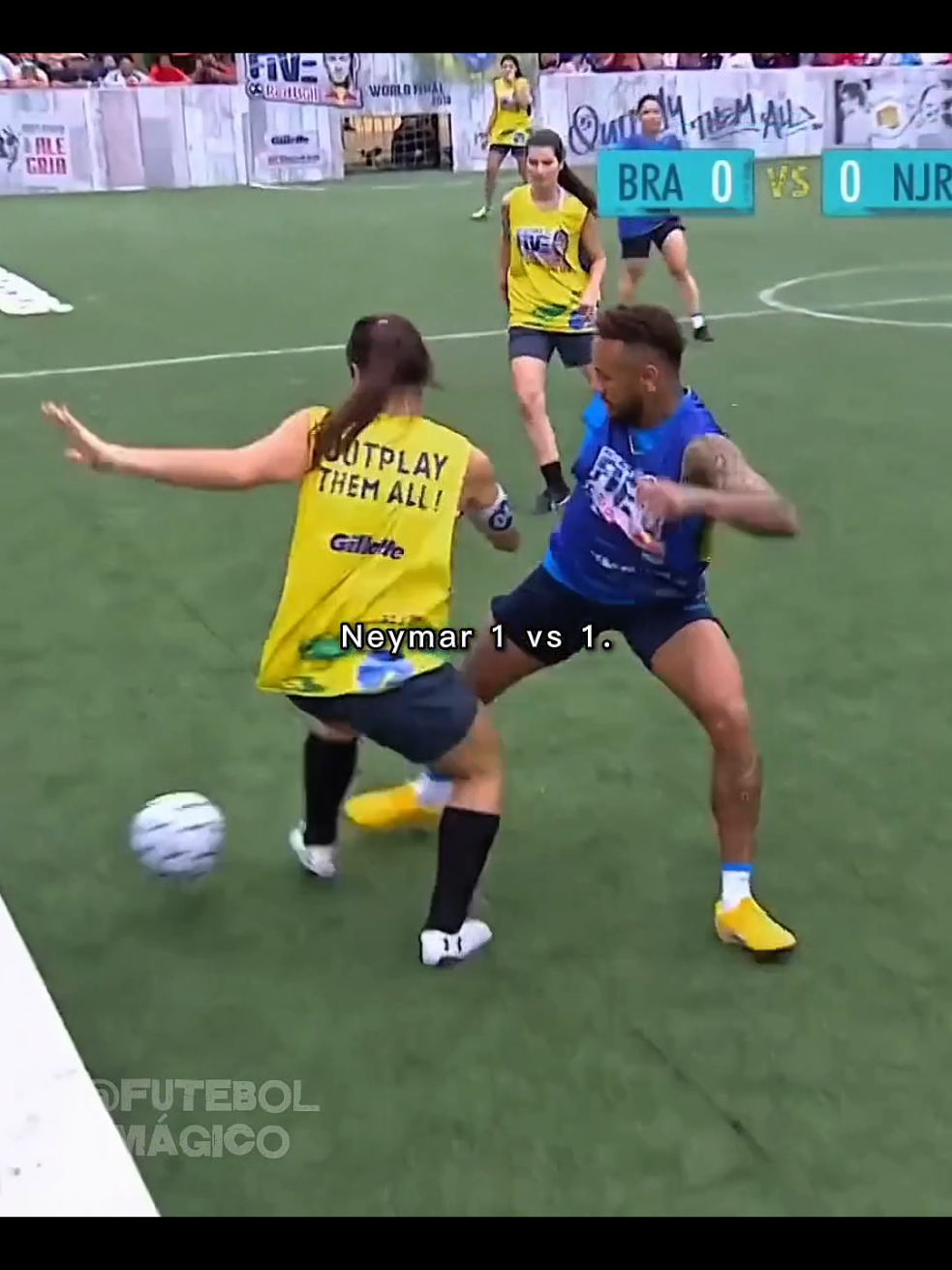 Neymar 1 vs 1 😮‍💨 | #neymar #skills #foryoupage #football 