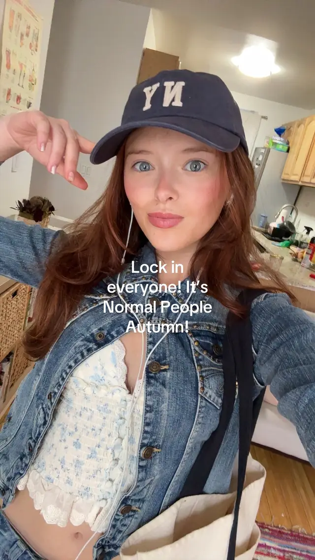 Rewatching normal people because I hate being happy #normalpeople #phoebebridgers #autumn #fypシ 