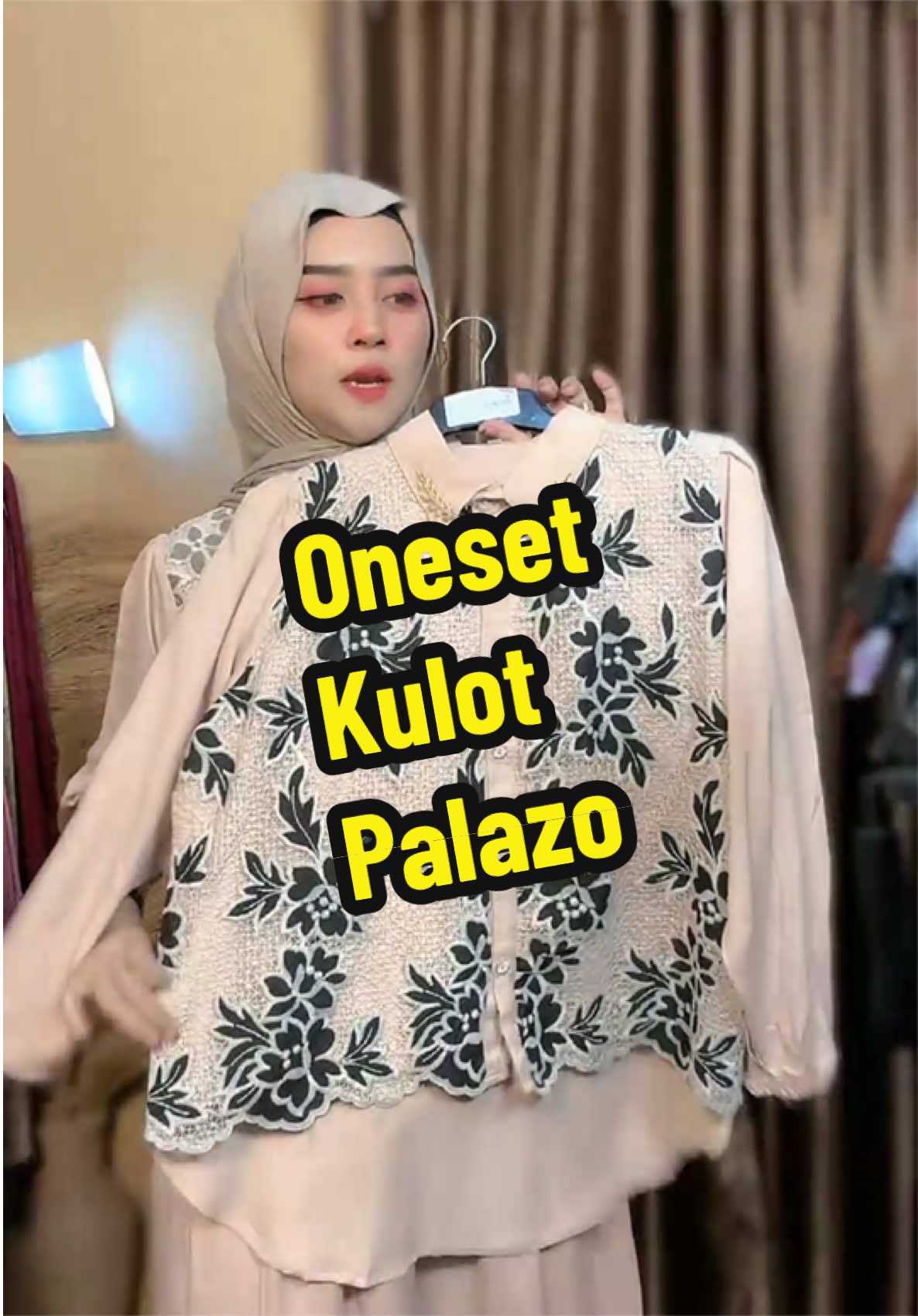 #livehighlights #tiktoklive #oufitlebaran #lebaran #ootdkondangan 