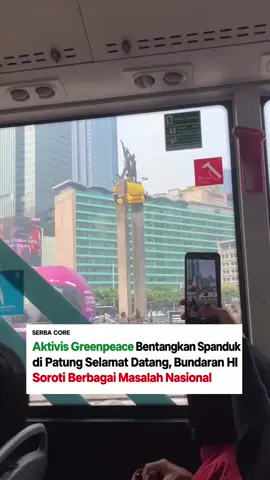 Terharu sekali lihat effort dan keberanian kakak² Greenpeace. Udah semuak itu ya kak dengan masalah negara ini?🥹 #greenpeace #karhutla #bencanaalam #jakarta #bundaranhi 